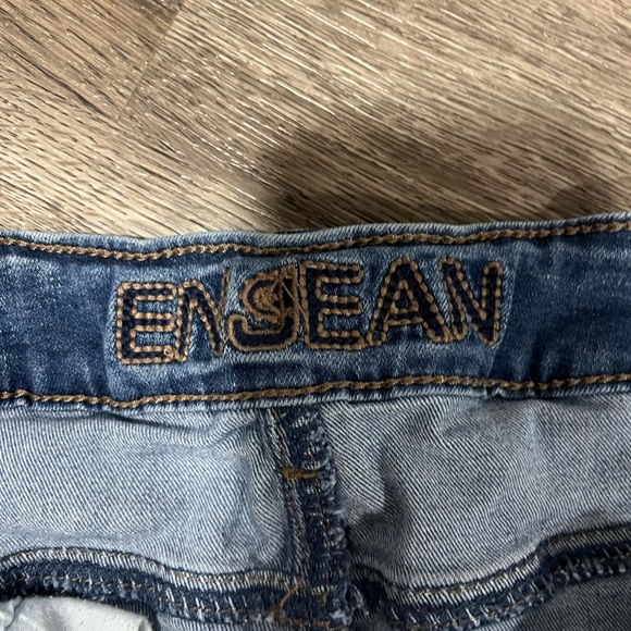 Ripped skinny jeans size 7 - Picture 2 of 4